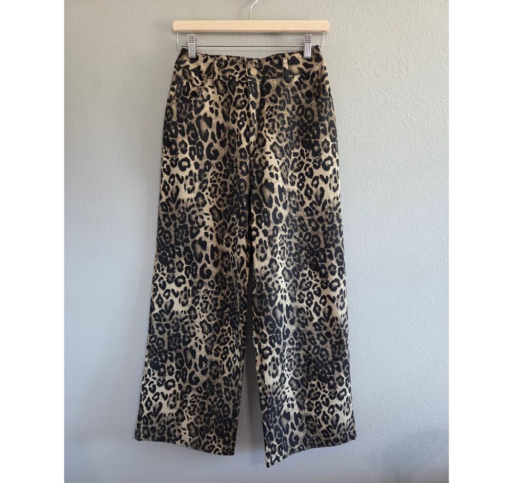 Cider NWT Leopard Print High Rise Denim Jeans Baggy Wide Leg Loose Fit